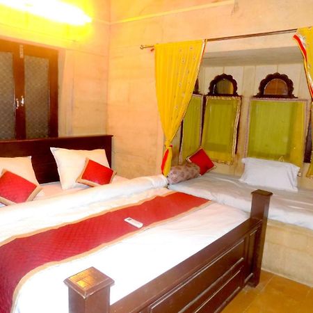 Hotel Fotiya Джайсалмер Екстериор снимка