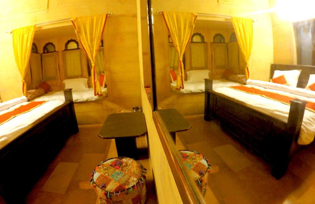 Hotel Fotiya Джайсалмер Екстериор снимка