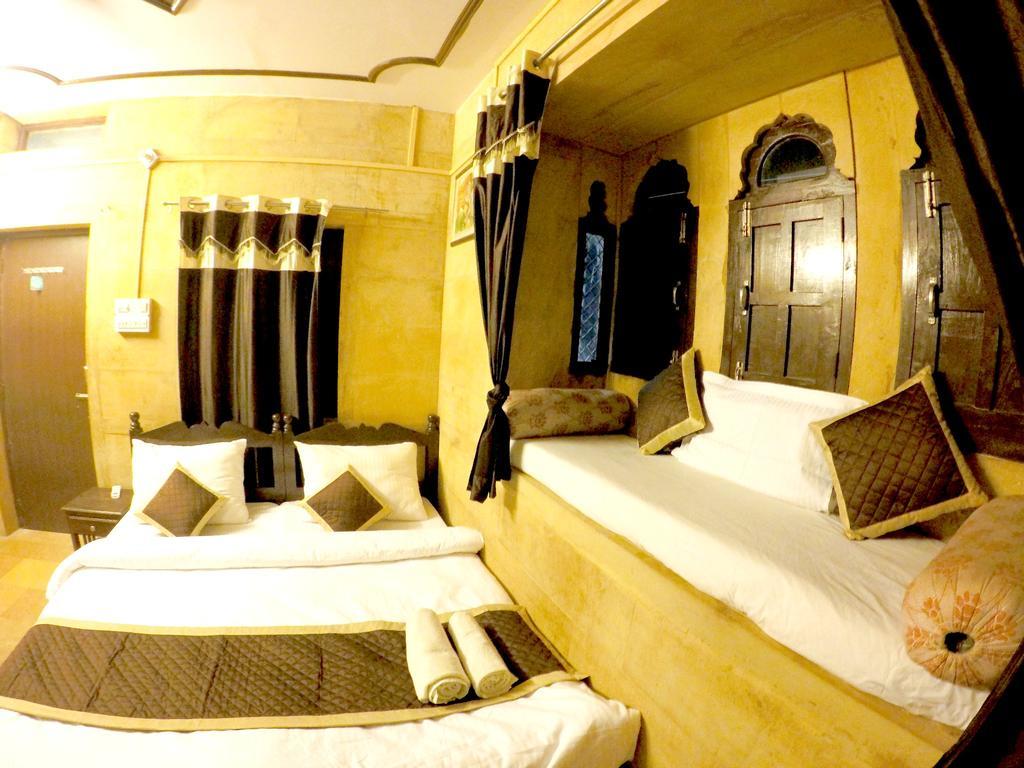 Hotel Fotiya Джайсалмер Екстериор снимка
