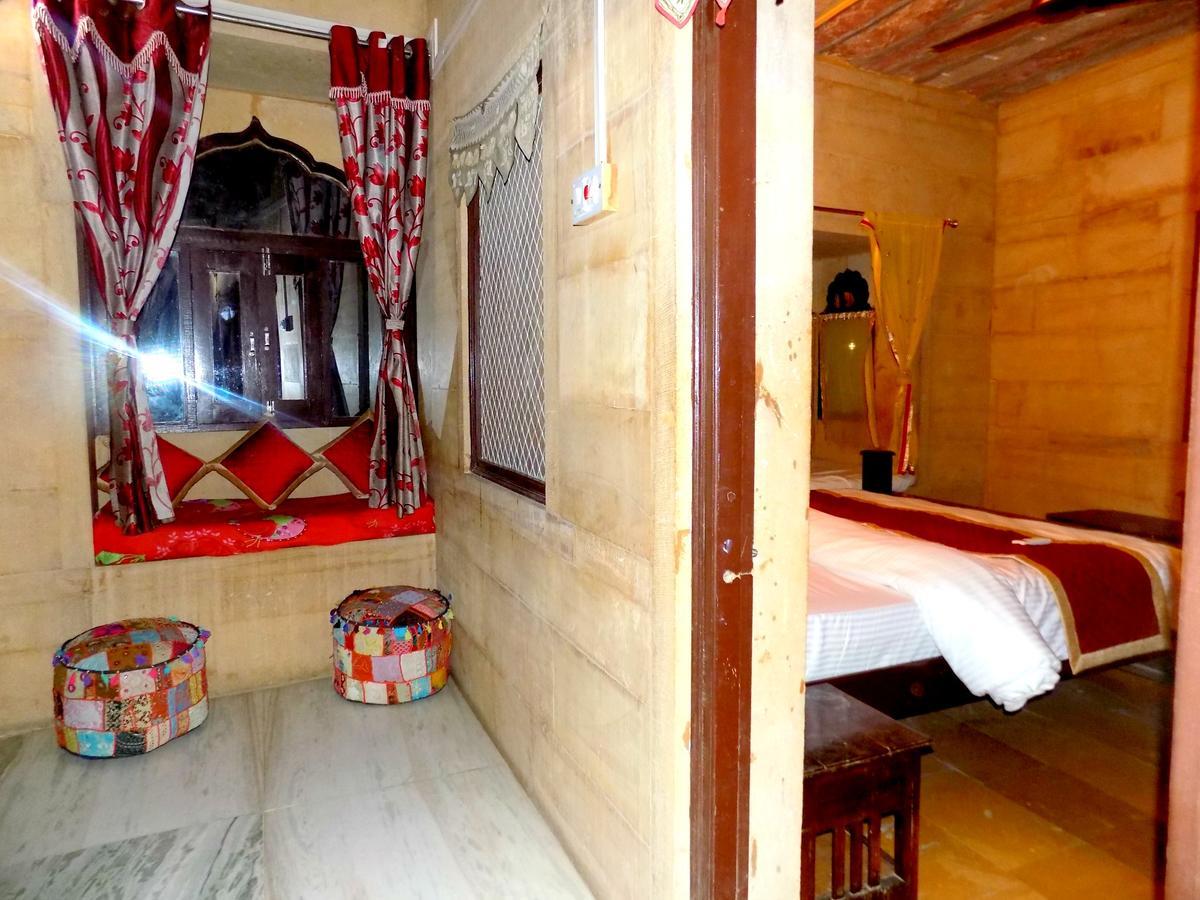 Hotel Fotiya Джайсалмер Екстериор снимка