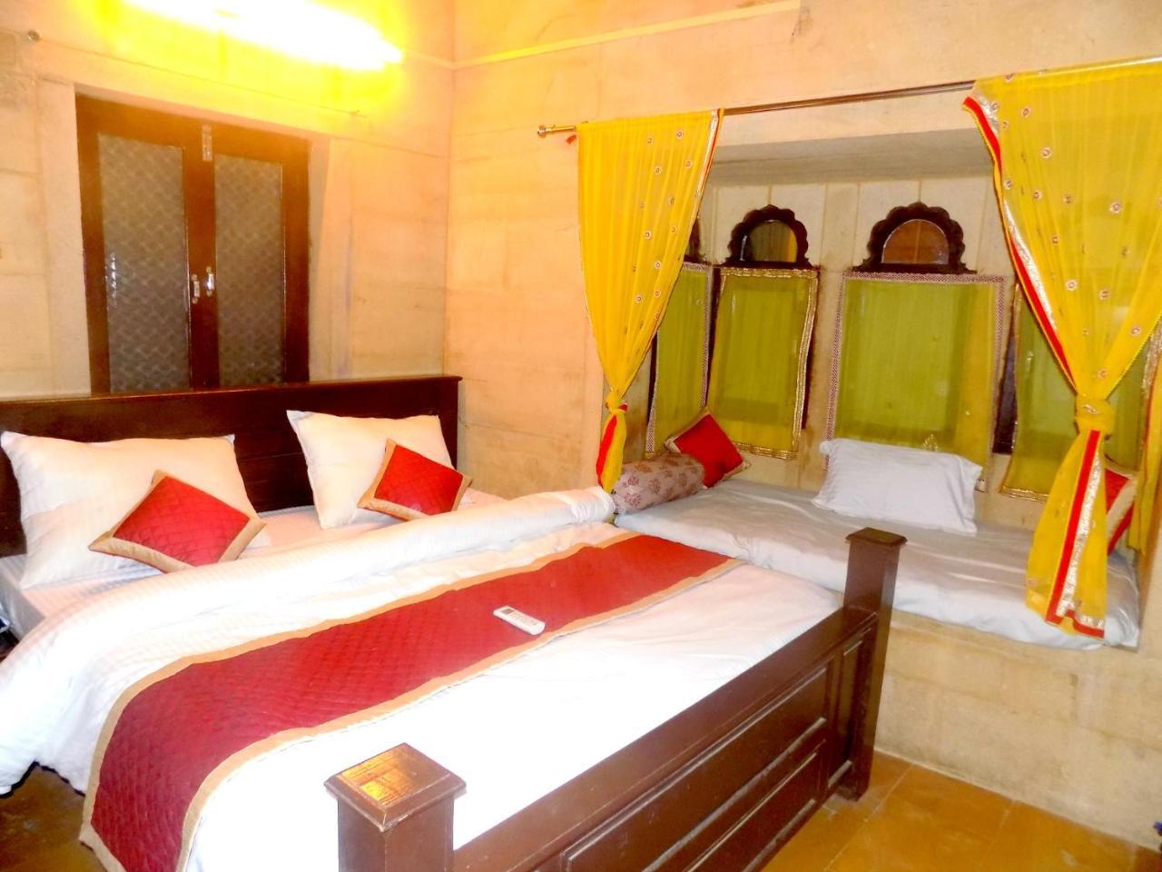 Hotel Fotiya Джайсалмер Екстериор снимка